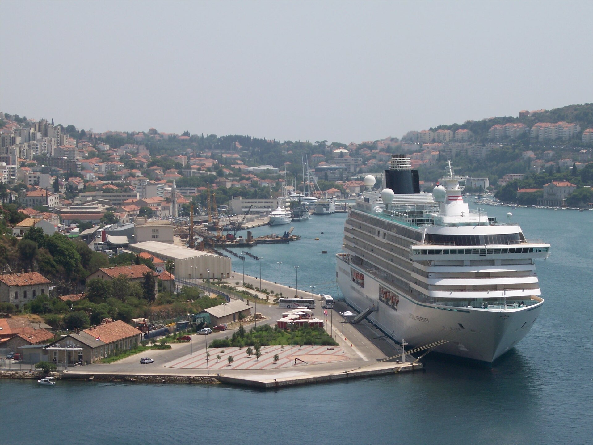 Dubrovnik harbour cruise ship